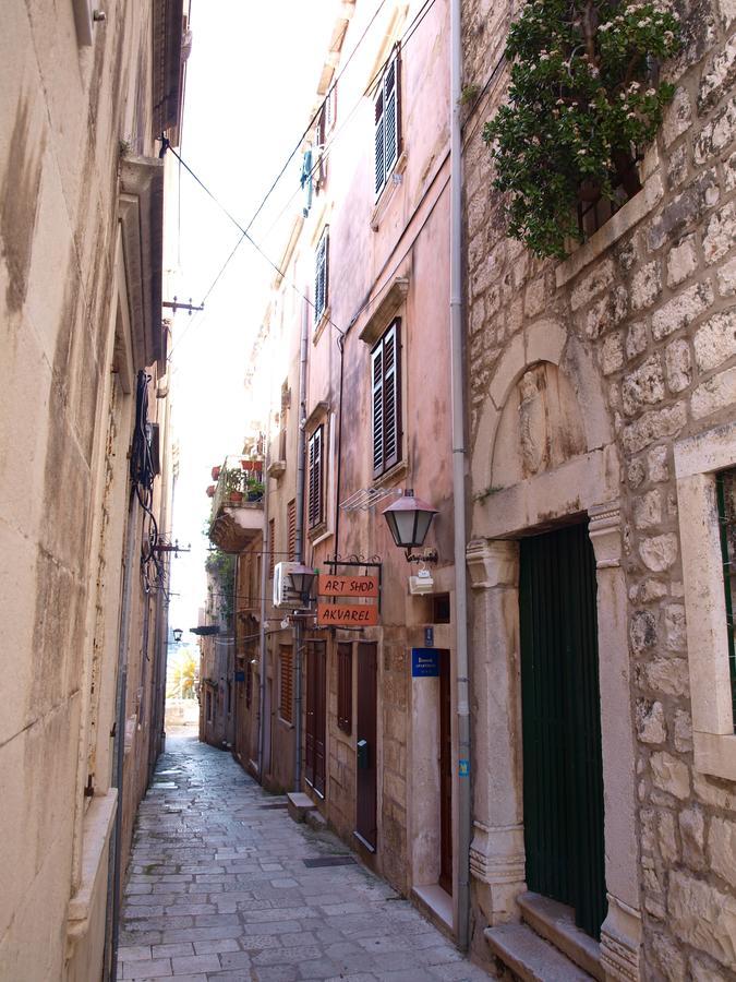 Leut Apartment Korčula Екстериор снимка